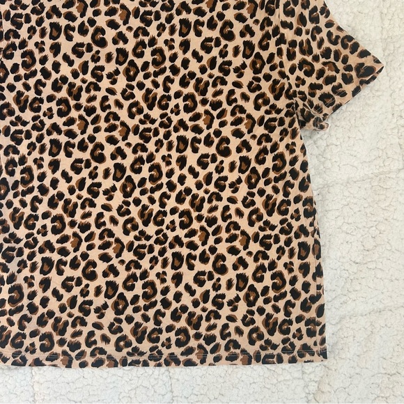 H&M - Leopard Print Tee - Picture 9 of 11